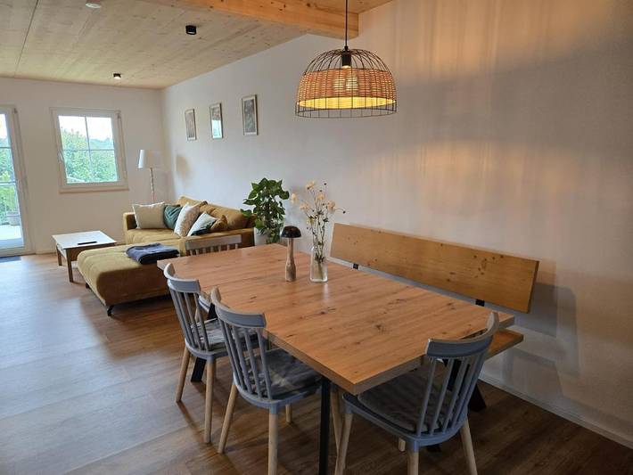 Ferienwohnung für 8 Personen, mit Ausblick und Balkon