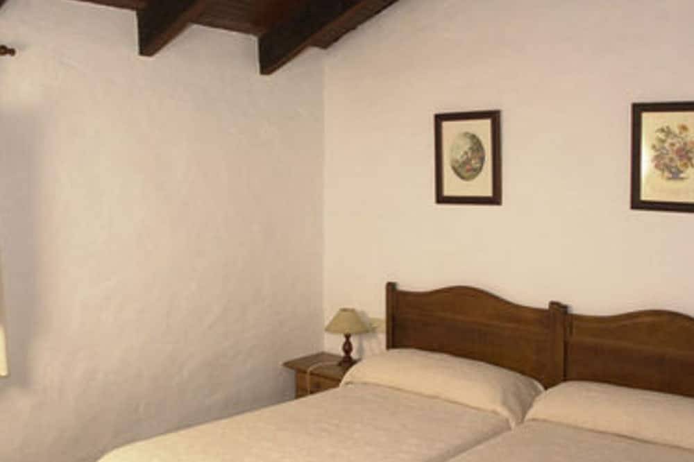 Casa Rural El Molinillo in Prado del Rey, Pueblos Blancos