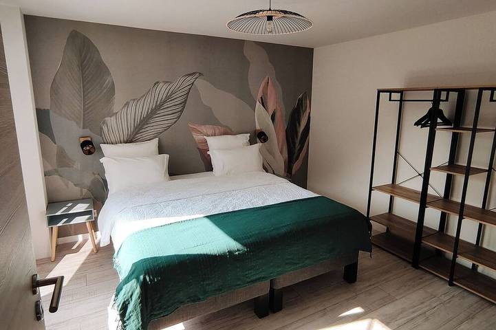 Location de vacances pour 6 personnes, avec jacuzzi dans Saint-Jean-de-Vaux - 2