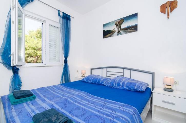 Estúdio inteiro, Apartments Ammos - Studio Apartment with Shared Terrace and Sea View in Velika Saplunara, Saplunara