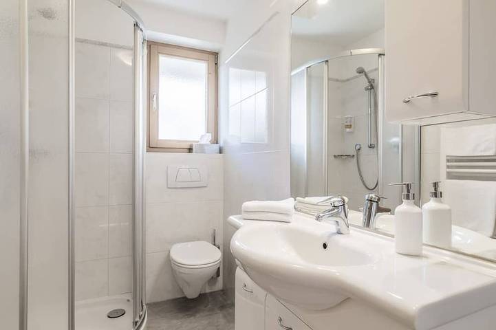 Ganze Wohnung, App. Elisabeth - Haus Erlenbach in Schenna bei Meran in Schenna, Passeiertal