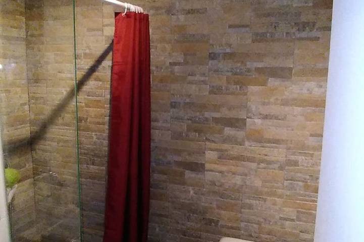 Location de vacances pour 4 personnes, avec jardin et balcon dans Corte do Pinto - 4