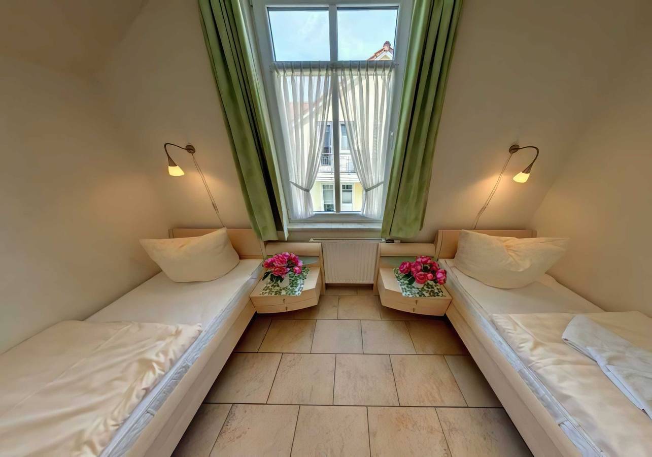 Ganze Ferienwohnung, Villa Sonnenglück, App. 30 in Bansin, Heringsdorf