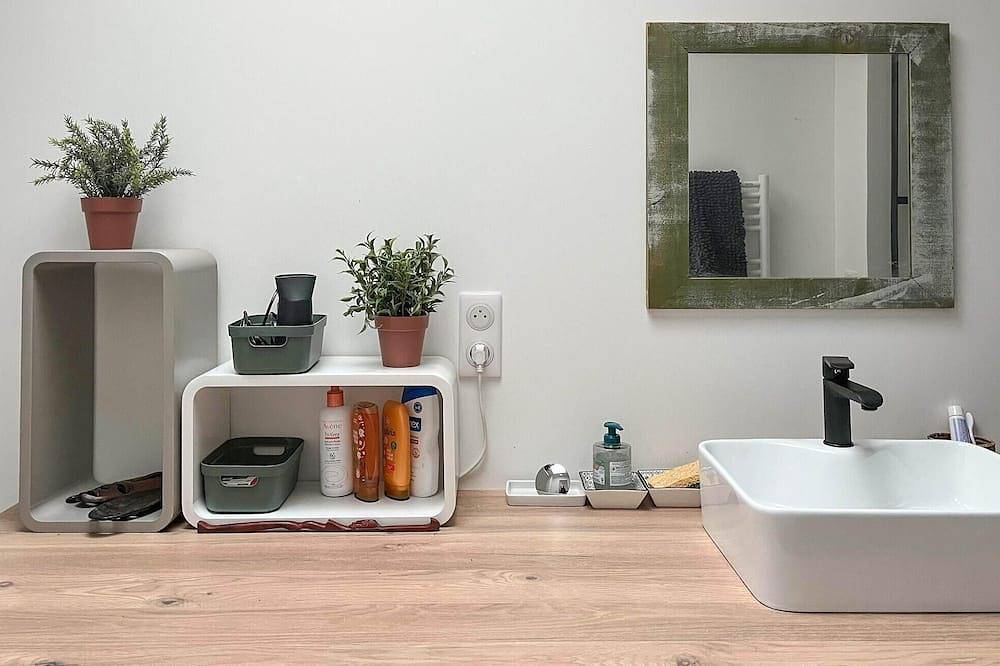 Appartement entier, Cozy apartment in Saint-Jean-d'Angély with Wifi in Saint-Jean-d'Angély, Région de Saint-Jean-d'Angély