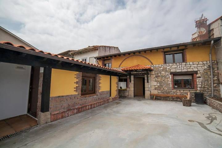 Apartament wakacyjny dla 7 osób, z widok i taras w Santander