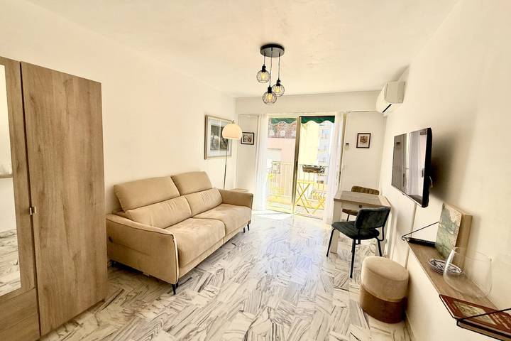Studio entier, Antibes Centre Ville - Studio 2 personnes in Antibes, Côte méditerranéenne (France)