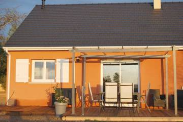 Gîte pour 9 personnes, avec jardin ainsi que sauna et vue à Saint-Pierre-la-Garenne