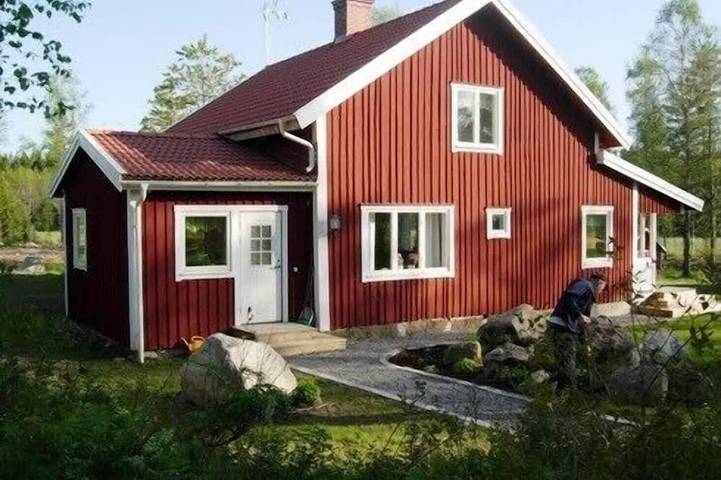 Harabygget - charmante rot / weiße Haus, in der Nähe zur Natur in Jönköpings län