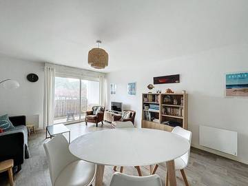 Gîte pour 6 personnes, avec balcon ainsi que jardin et vue dans Plage de Lanséria