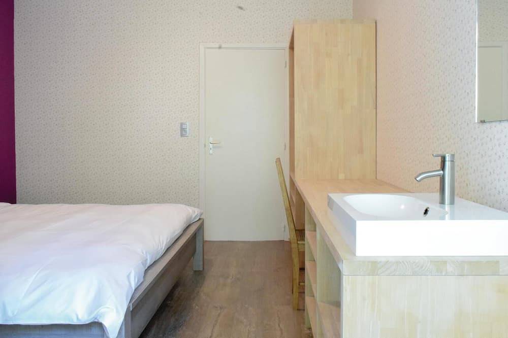 2 bedroom nice home in Ieper in Ieper, West-Vlaanderen