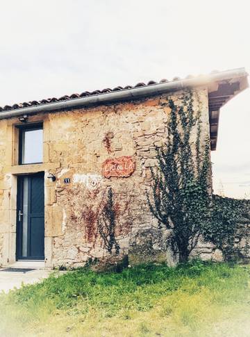 Chambre d’hôte pour 2 personnes, avec jardin dans l' Ariège