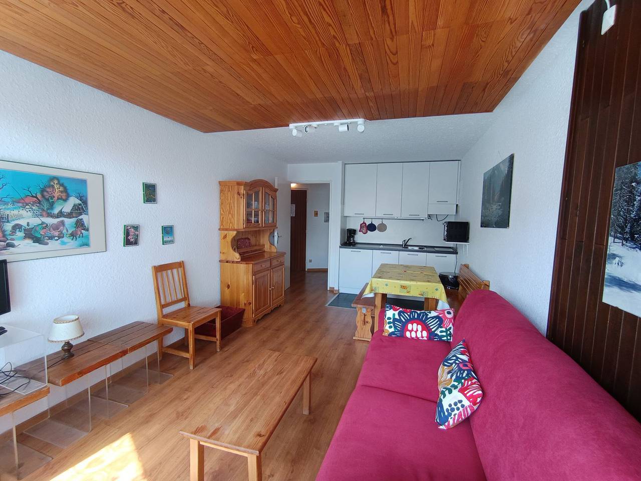 Appartement entier, Appartement 4 pers, proche pistes et commerces, parking in Montgenèvre, Région de Briançon