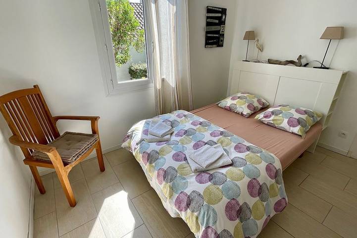 Location de vacances pour 6 personnes, avec jardin et terrasse dans Hourtin Plage - 4