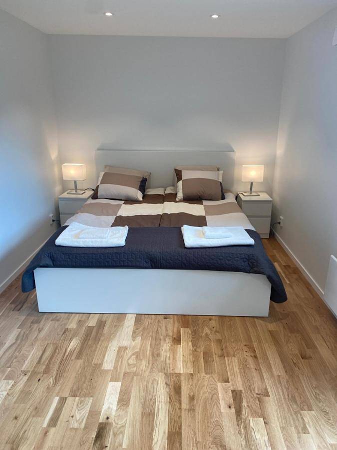 Ferienwohnung für 3 Personen, mit Balkon und Ausblick - 1