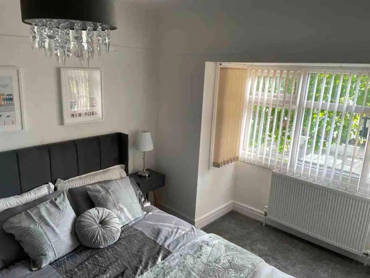 Entire apartment, Poppy's Coastal Retreat in Merseyside