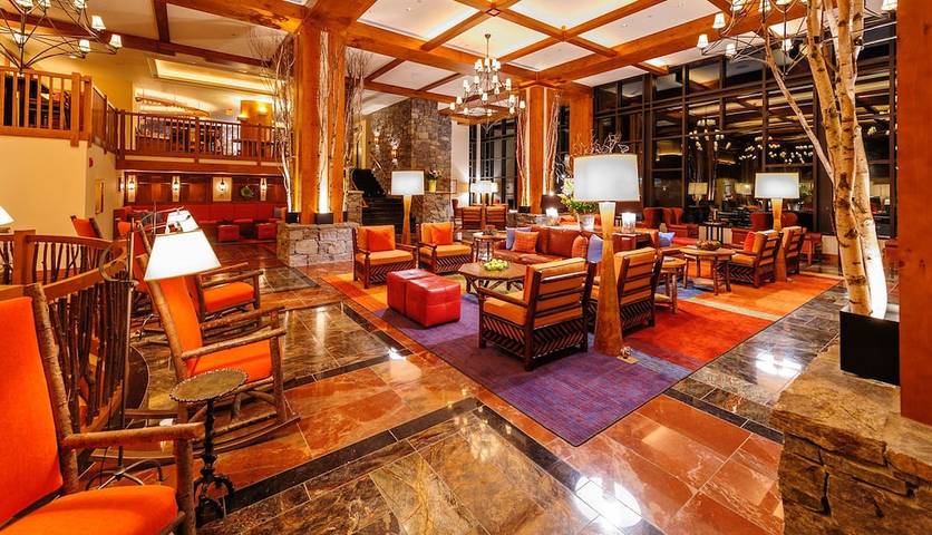 Vacation rental for 4 people, with balcony and pool as well as hot tub in Stowe