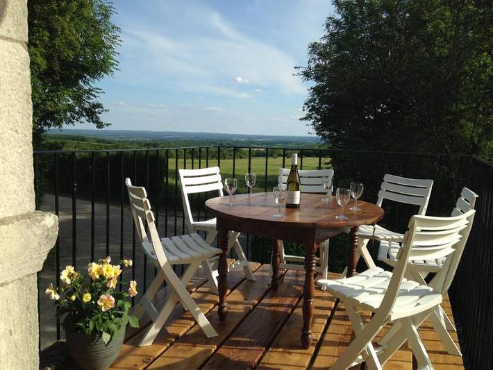 Location de vacances pour 2 personnes, avec piscine et jacuzzi ainsi que jardin et terrasse à Bouhy - 3