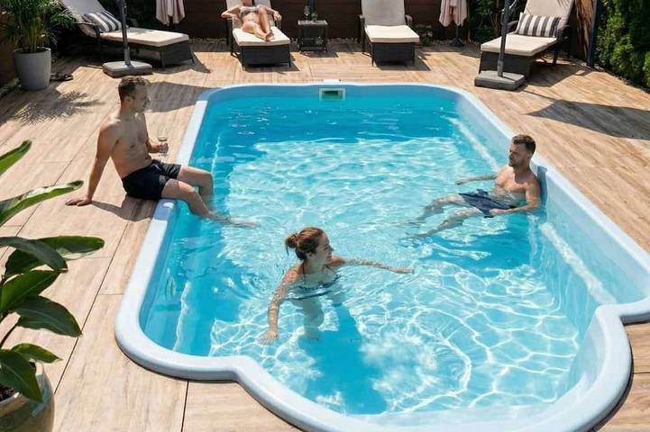 Ferienwohnung für 6 Personen, mit Pool und Garten in Halberstadt