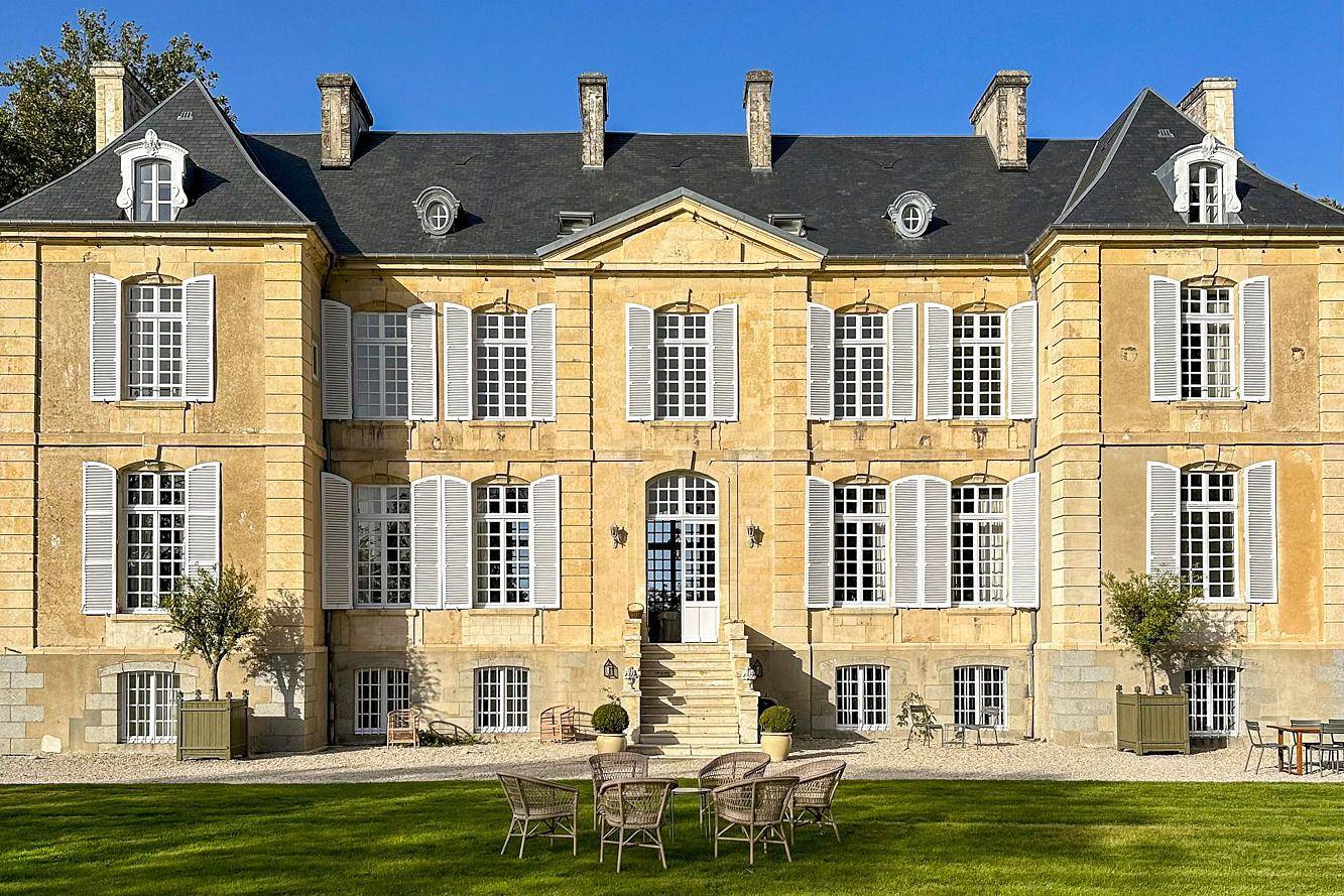 Zamek dla 12 osoby w Livry, Normandia