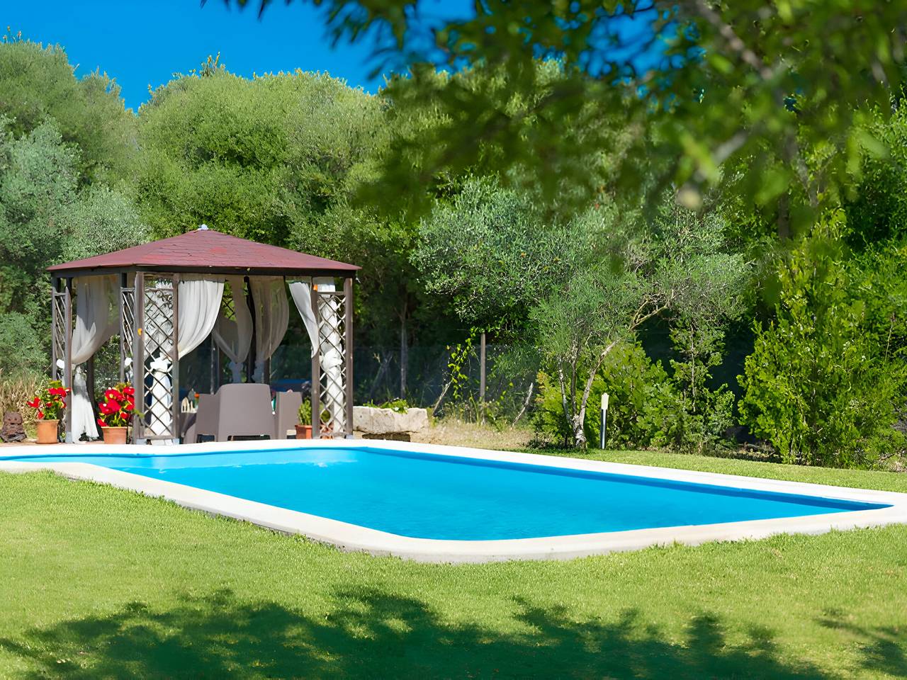 Finca familiale à Alcúdia : 2 chambres, piscine, jardin spacieux in Alcúdia, Côte de Majorque