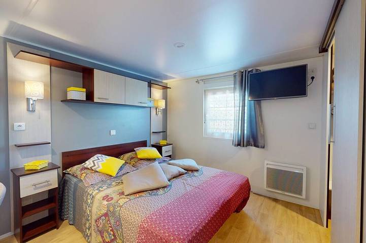 Camping pour 4 personnes à Brem-sur-Mer - 4