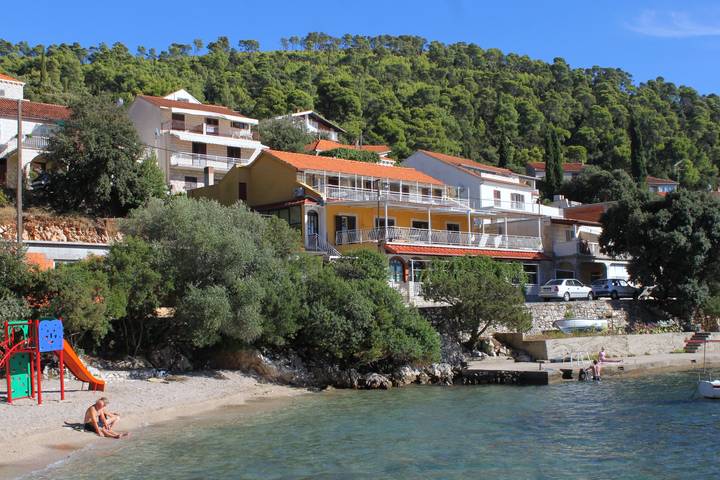Ganze Wohnung, 1-Zimmer-Ferienwohnung am Strand Brna, Korcula A-9162-a in Blato, Korcula