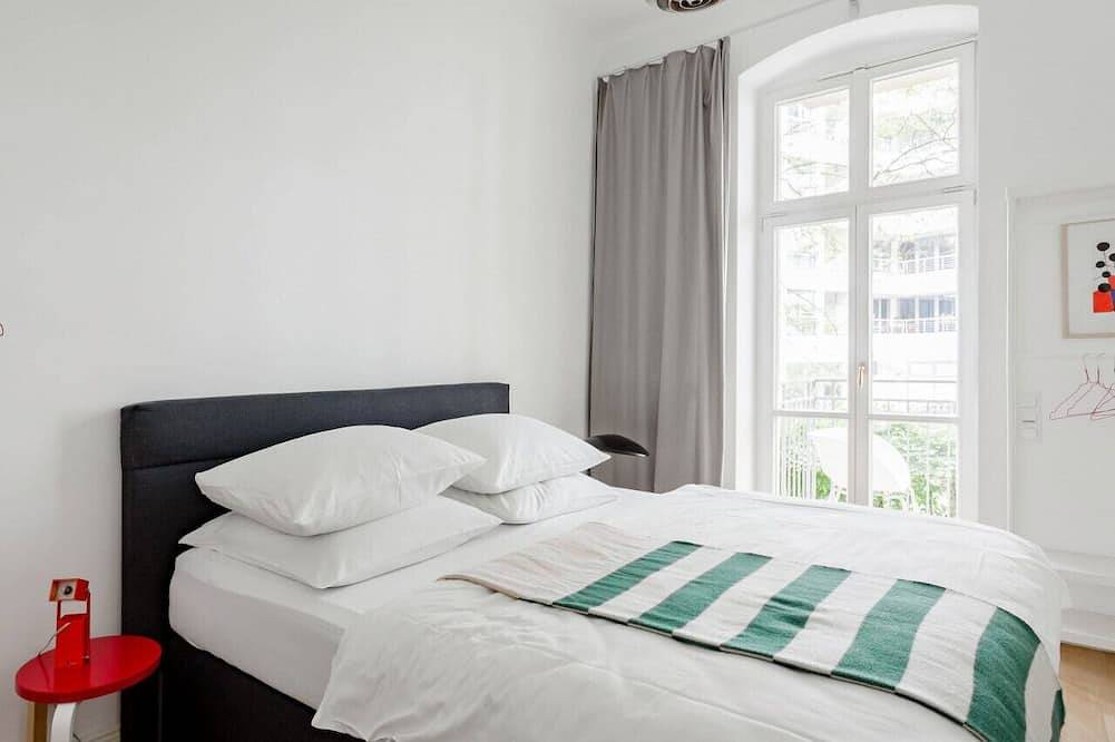 Entire apartment, Central Mitte Design Apartment in Mitte Berlin, Berlin