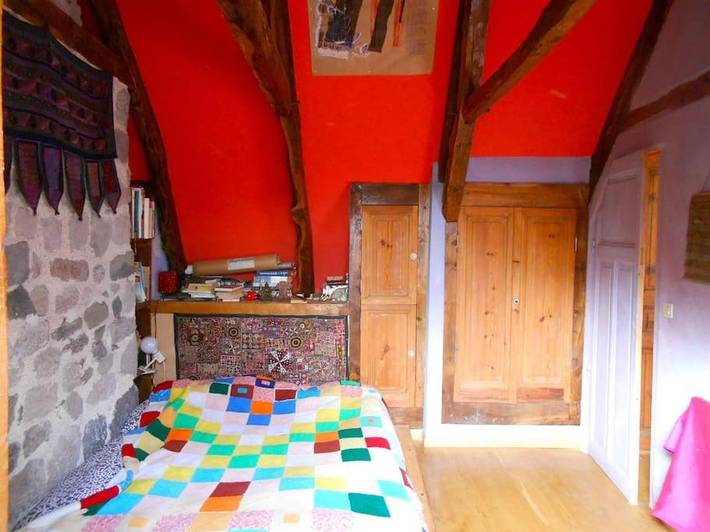 Location de vacances pour 6 personnes, avec vue et jardin, animaux acceptés à Jou-sous-Monjou - 3