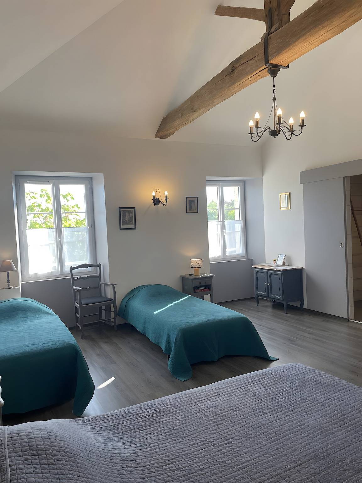 Chambre d’hôtes Lorette Familiale 4 pers avec jardin partagé et Wi-Fi in La Flocellière, Fontenay-le-Comte