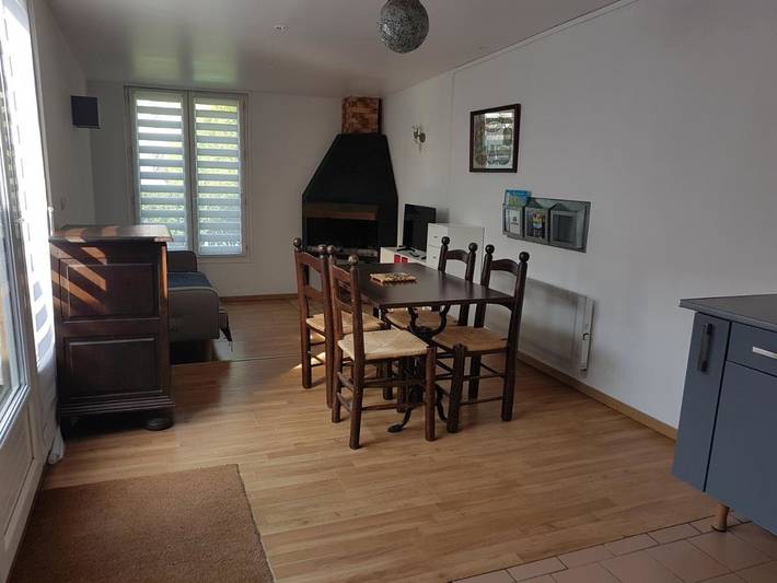 Location de vacances pour 2 personnes, avec jardin et terrasse, animaux acceptés à Saint-Aubin-sur-Mer (Calvados)