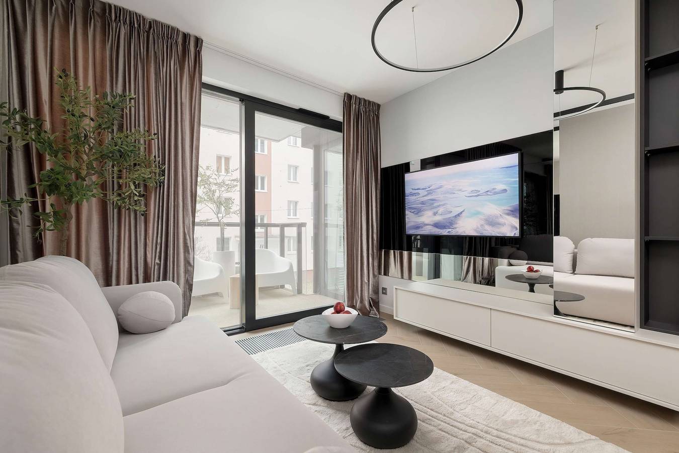 Entire apartment, Janosika 16 Szczecin Elegant Apartment Parking in Szczecin, Polish Baltic Sea