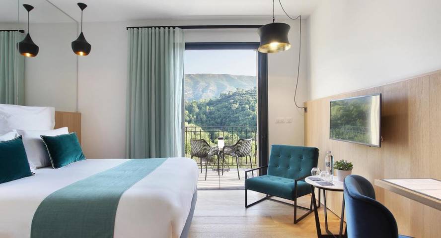 Hôtel pour 2 personnes, avec piscine et balcon à Vauvenargues - 4