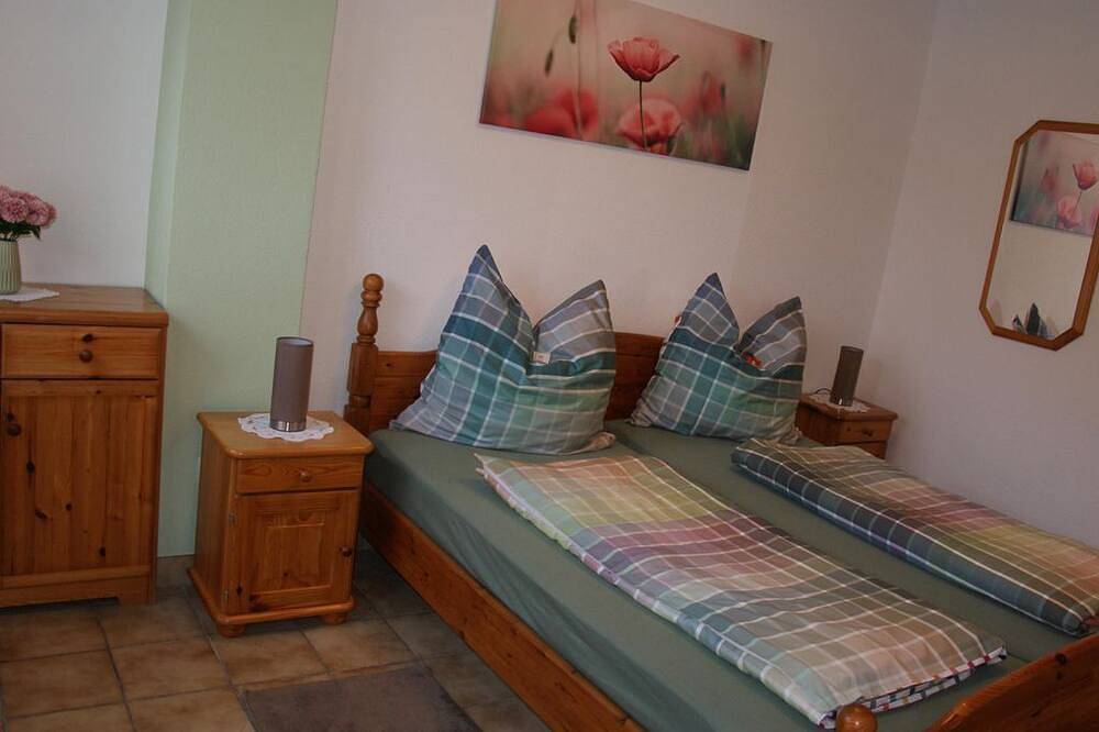Ganze Wohnung, Ferienwohnungen Münster - Ferienwohnung Moselblick in Bullay, Traben-Trarbach und Umbegung