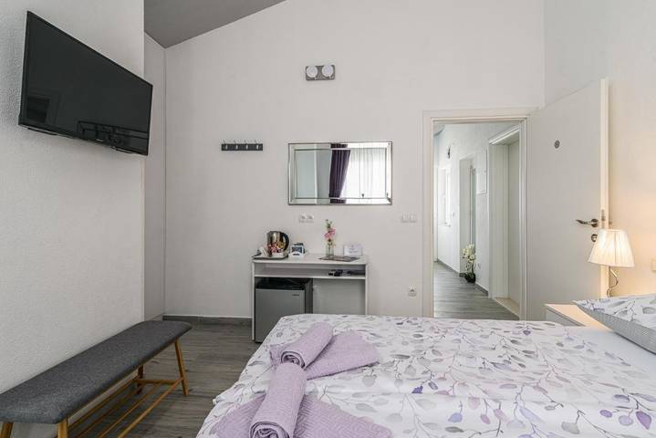 Maison d’hôte pour 2 personnes, avec vue et jardin à Trogir - 2