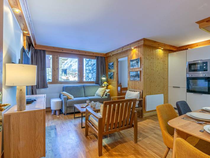 Gîte pour 6 personnes, avec balcon dans Office De Tourisme De Val D Isere - 2