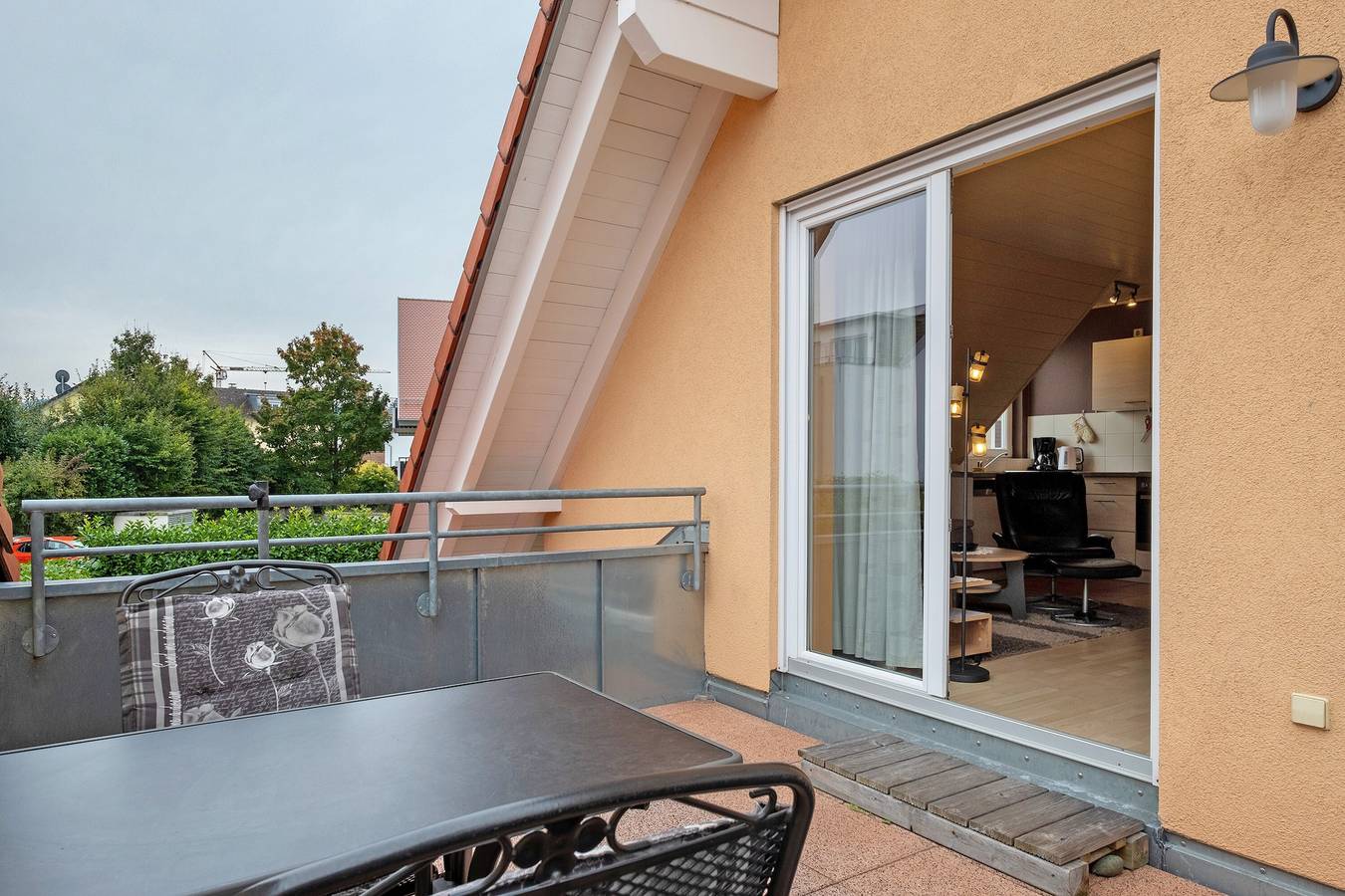 Apartamento entero, Apartamento vacacional 'Ferienwohnung 2 Haus Schmiedeweg' con terraza privada y Wi-Fi in Bad Krozingen, Selva Negra (zona sur)