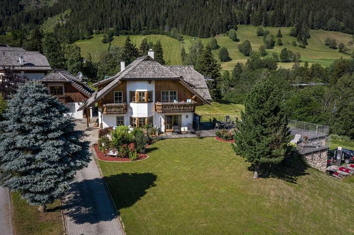 Ferienwohnung für 4 Personen, mit Garten und Terrasse sowie Ausblick, mit Haustier - 1