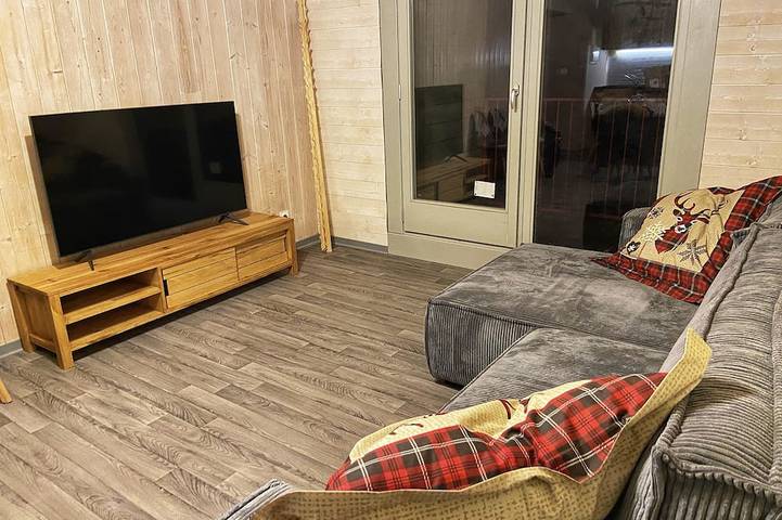 Gîte pour 6 personnes, avec balcon à Saint-Jacques-des-Blats - 3