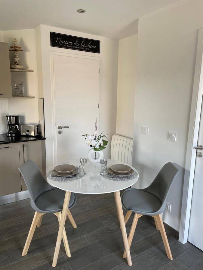 Gîte pour 2 personnes, avec terrasse à Lion-sur-Mer - 4