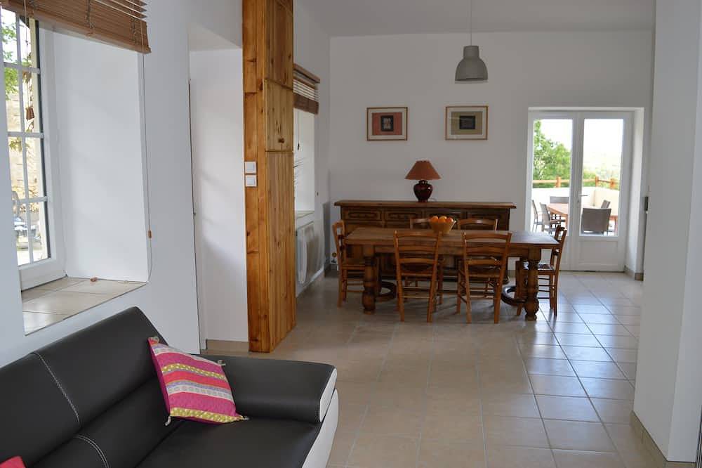 Una vista impresionante @ Aux Volets Bleus en Mark y Sylvie in Rouffignac-Saint-Cernin-de-Reilhac, Périgord Noir