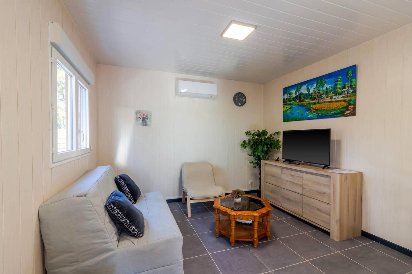 Authentischer Aufenthalt in der Dordogne – Komfortables Gîte mit beheiztem Pool in Thenon, Périgord Noir