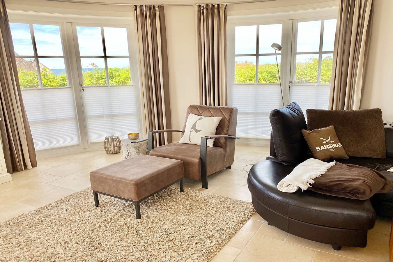 Haus Meerblick in Rantum: Großzügiges Ferienhaus mit Sauna und Meerblick in Rantum, Sylt (Gemeinde)