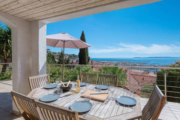 Villa pour 6 personnes, avec terrasse, animaux acceptés dans Le Lavandou - 3