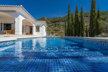 Villa pour 6 Personnes dans Alcaucín, Andalousie, Photo 1