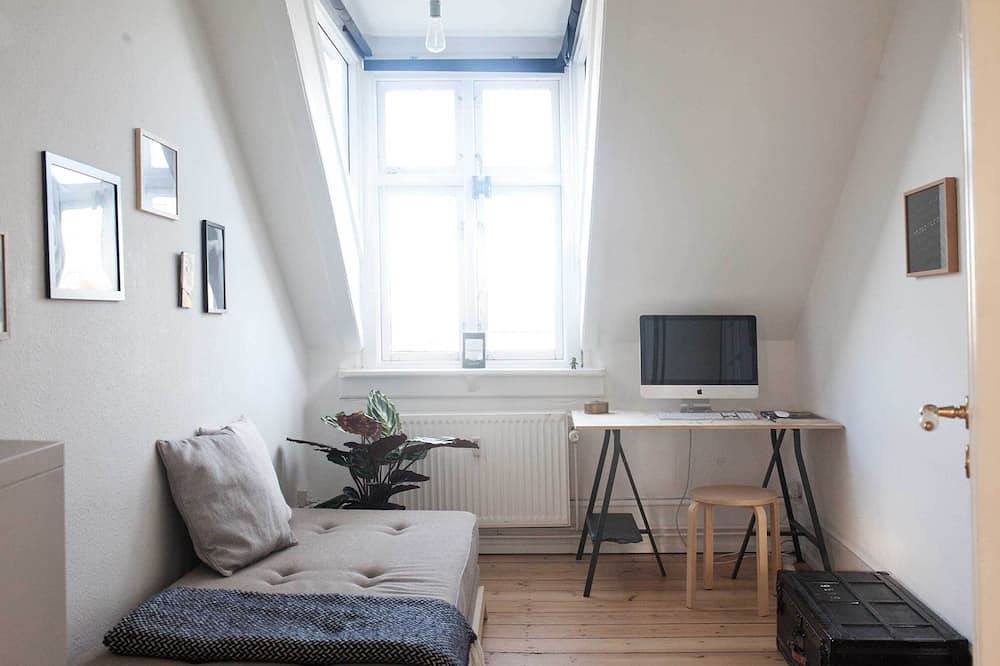 Ganze Wohnung, Sonniges Penthouse mit eigenem Balkon in Kopenhagen Zentrum, Kopenhagen
