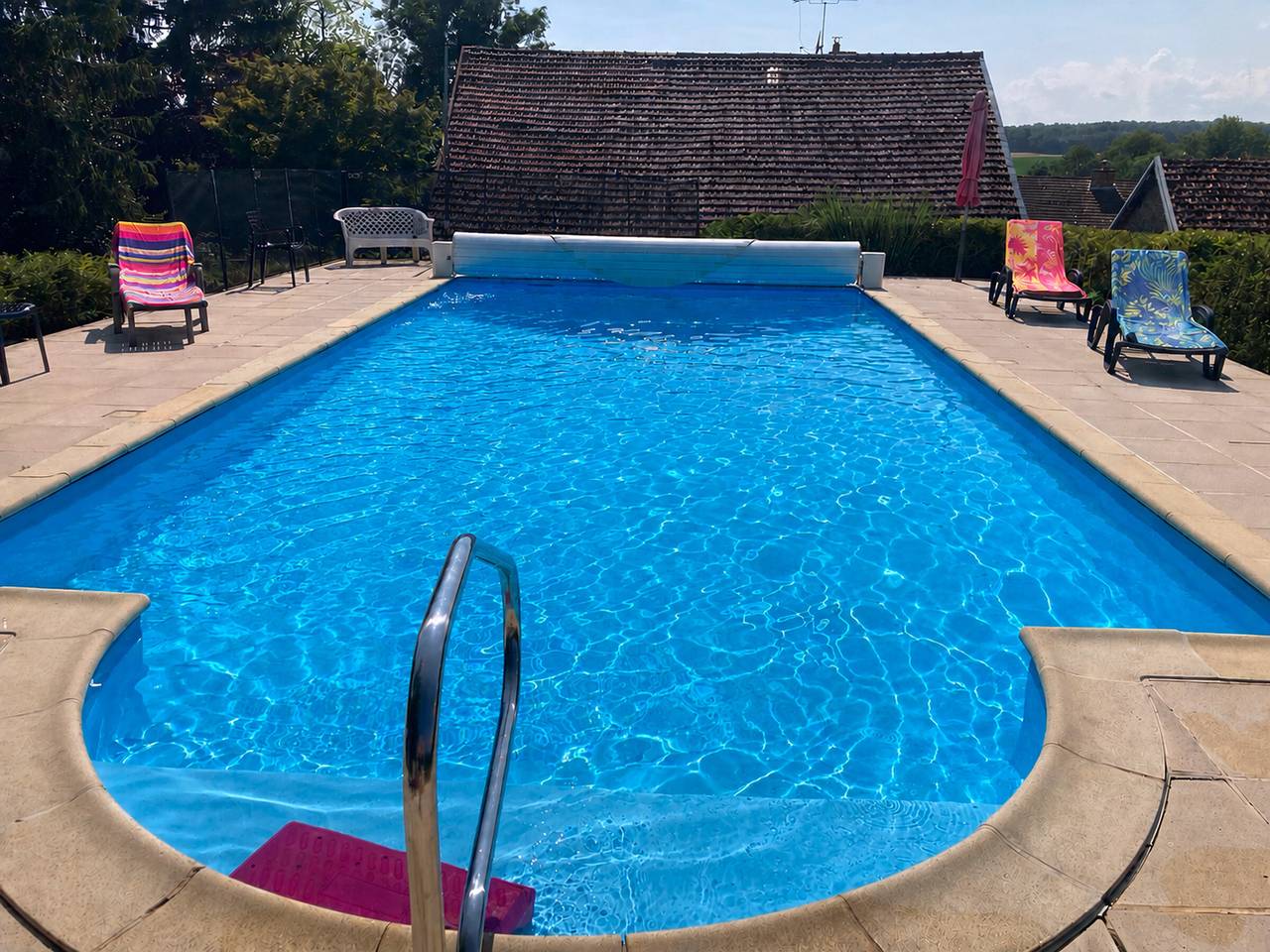 Maison ancienne rénovée avec piscine, à Brotte-lès-Ray in Dampierre-sur-Salon, Haute-Saône