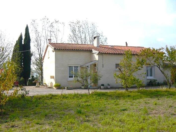 Gîte pour 6 personnes, avec jardin