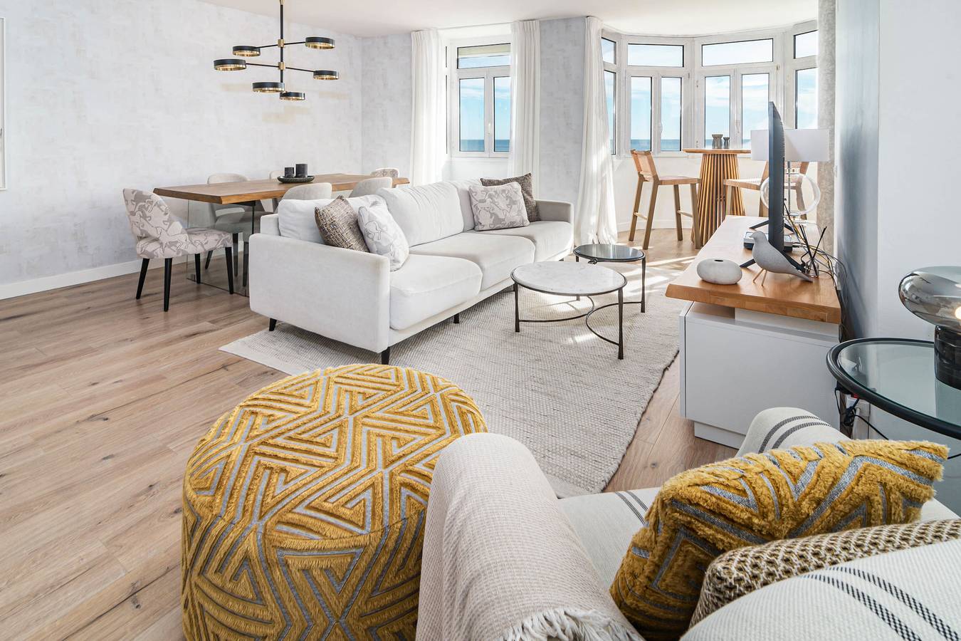 Apartamento entero, Eb4A - Frontline beach city apartment in Playa de la Rada, Estepona