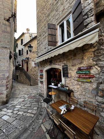 Maison d’hôte pour 4 personnes, avec vue à Kotor