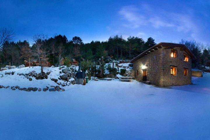 Casa rural para 9 personas, con Terraza y Jardín en Senet - 2
